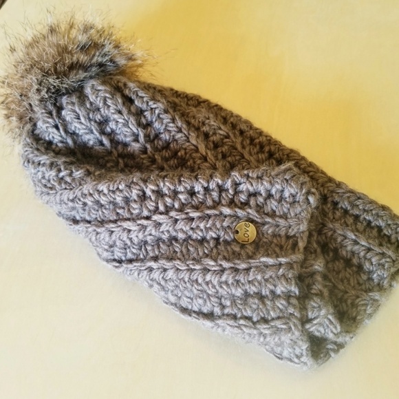 Handcrafted Crochet Beanie Hat- By Mom -Made With Love -Womens Taupe - Picture 4 of 7